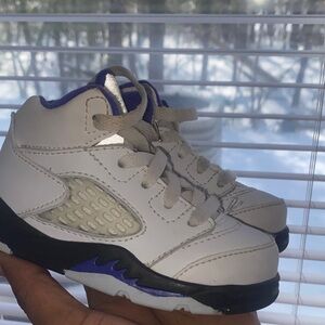 Jordan Kids White and Purple Sneakers